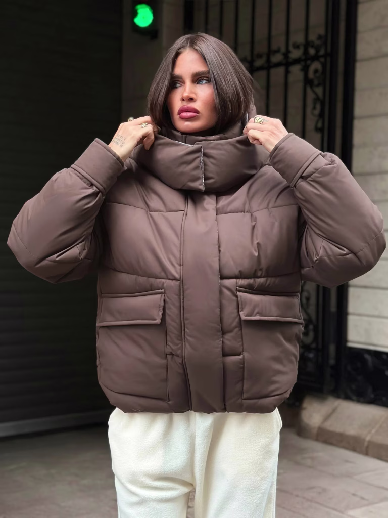 Women’s Oversized Puffer Jacket with Detachable Hood